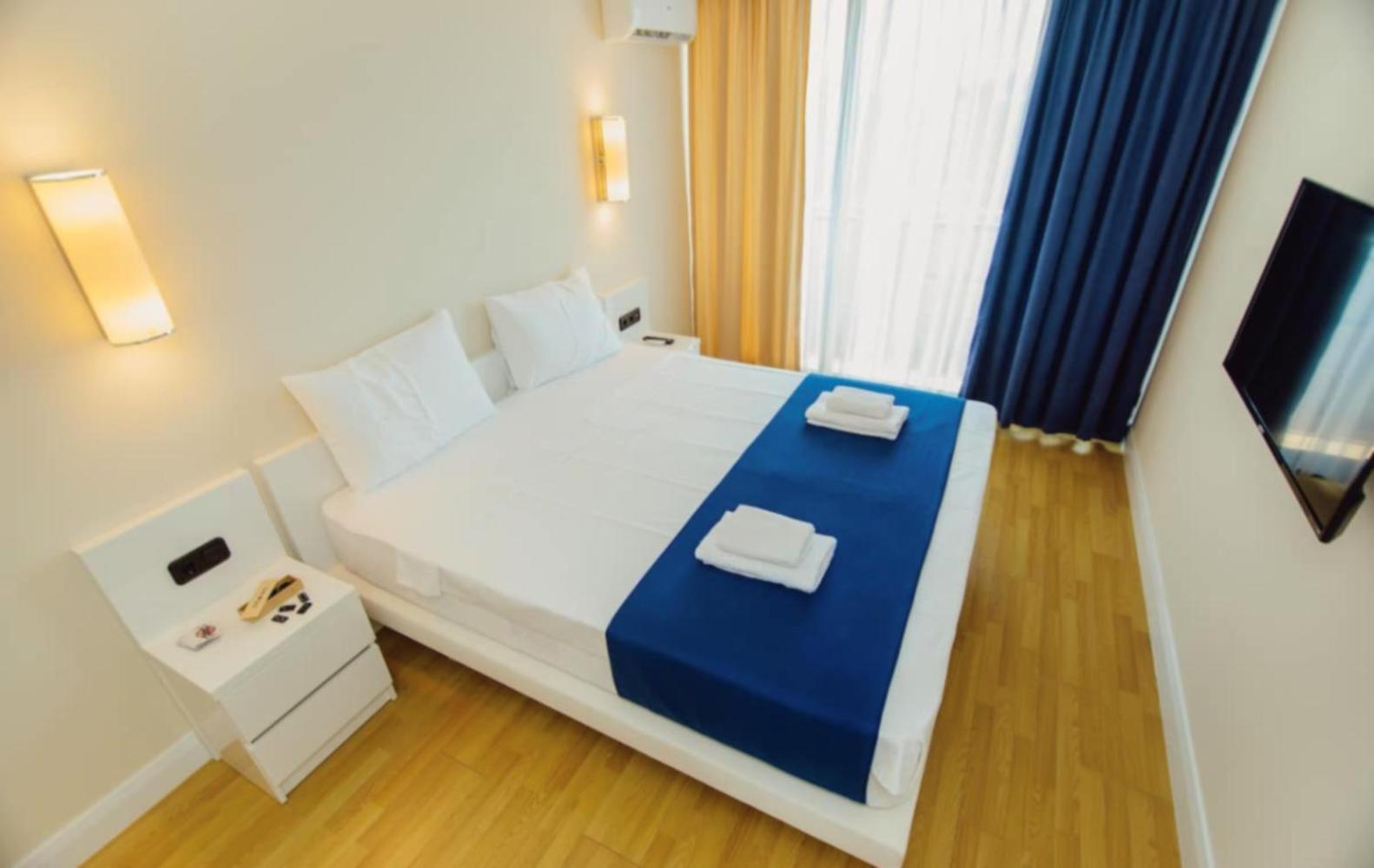 Panorama Black Sea View & Aparthotel Batumi Exterior foto